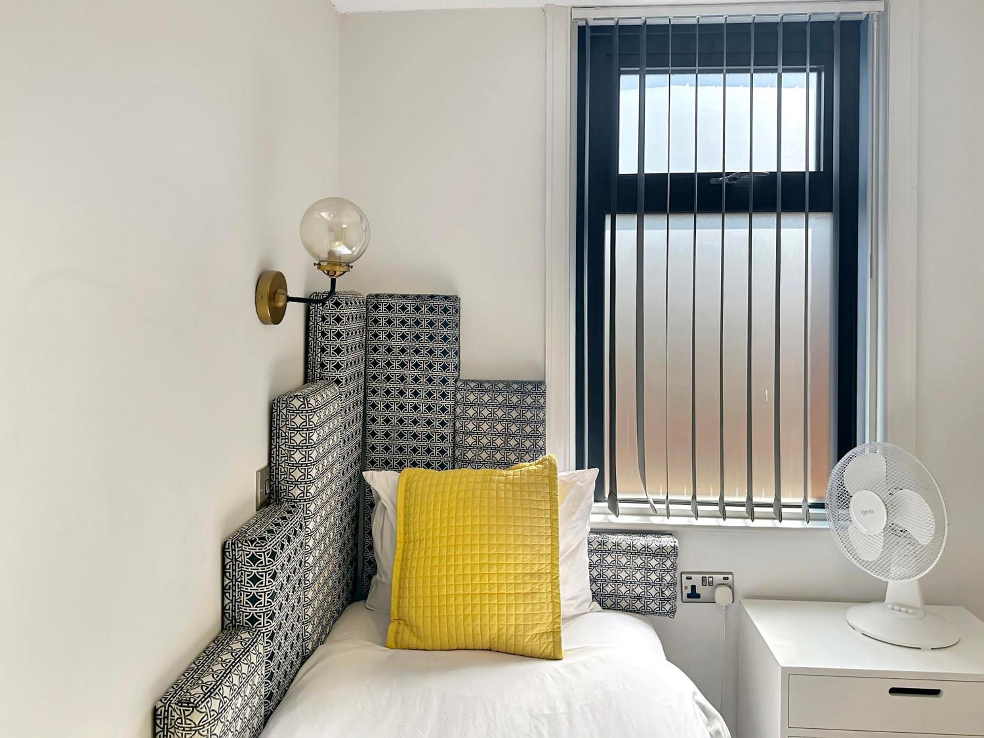 Granada Apartments Berkeley Blackpool Extérieur photo