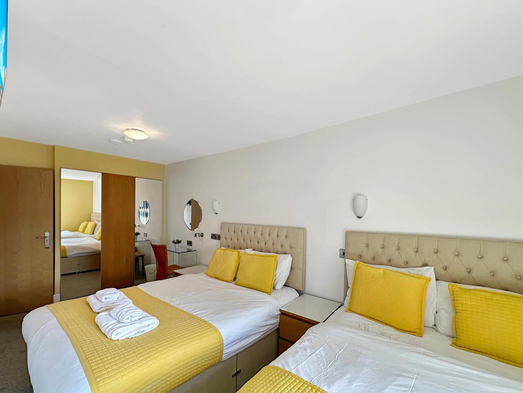 Granada Apartments Berkeley Blackpool Extérieur photo